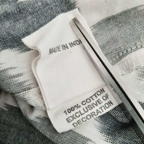 FABINDIA | 100% Cotton Boxy Bead Embroidered Ikat Crop Top Gray Sz M - Picture 13 of 13